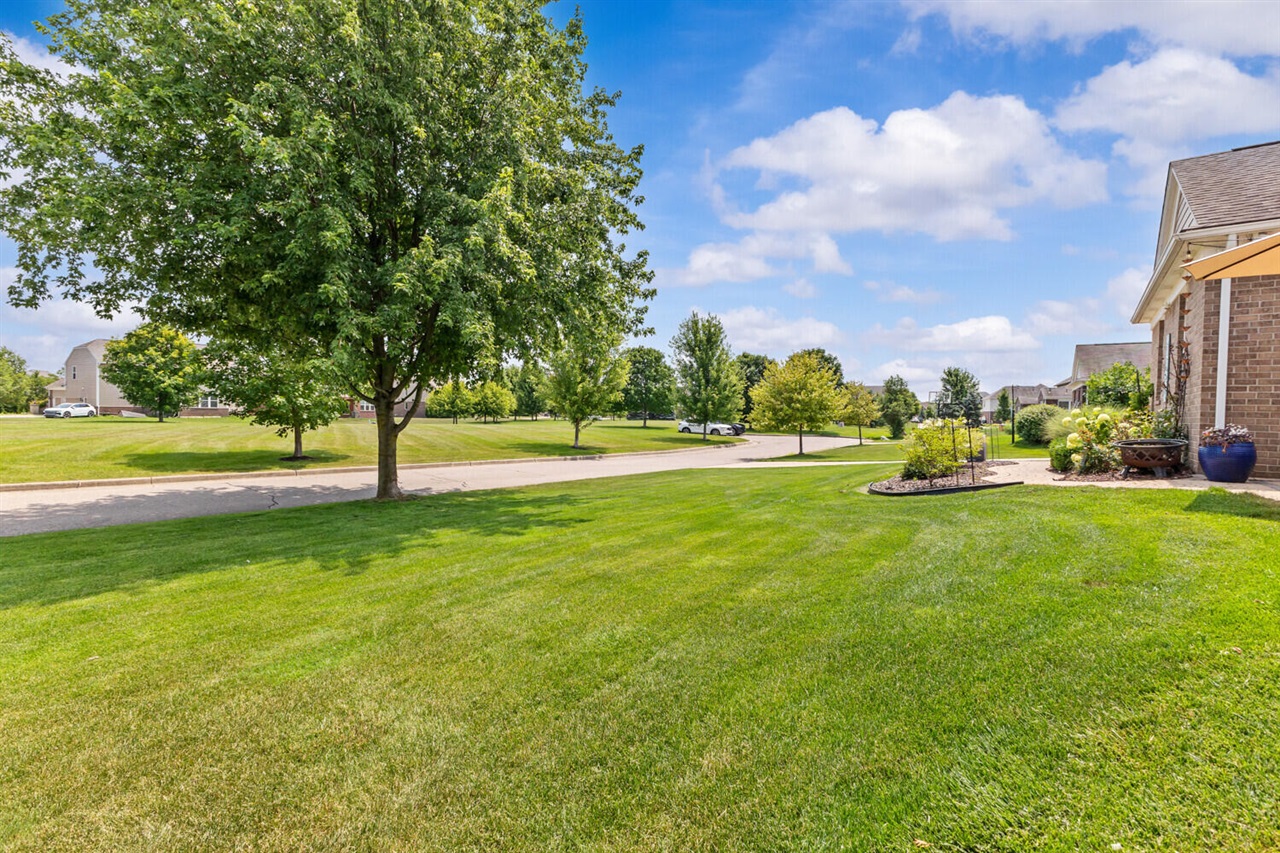 main property photo 47