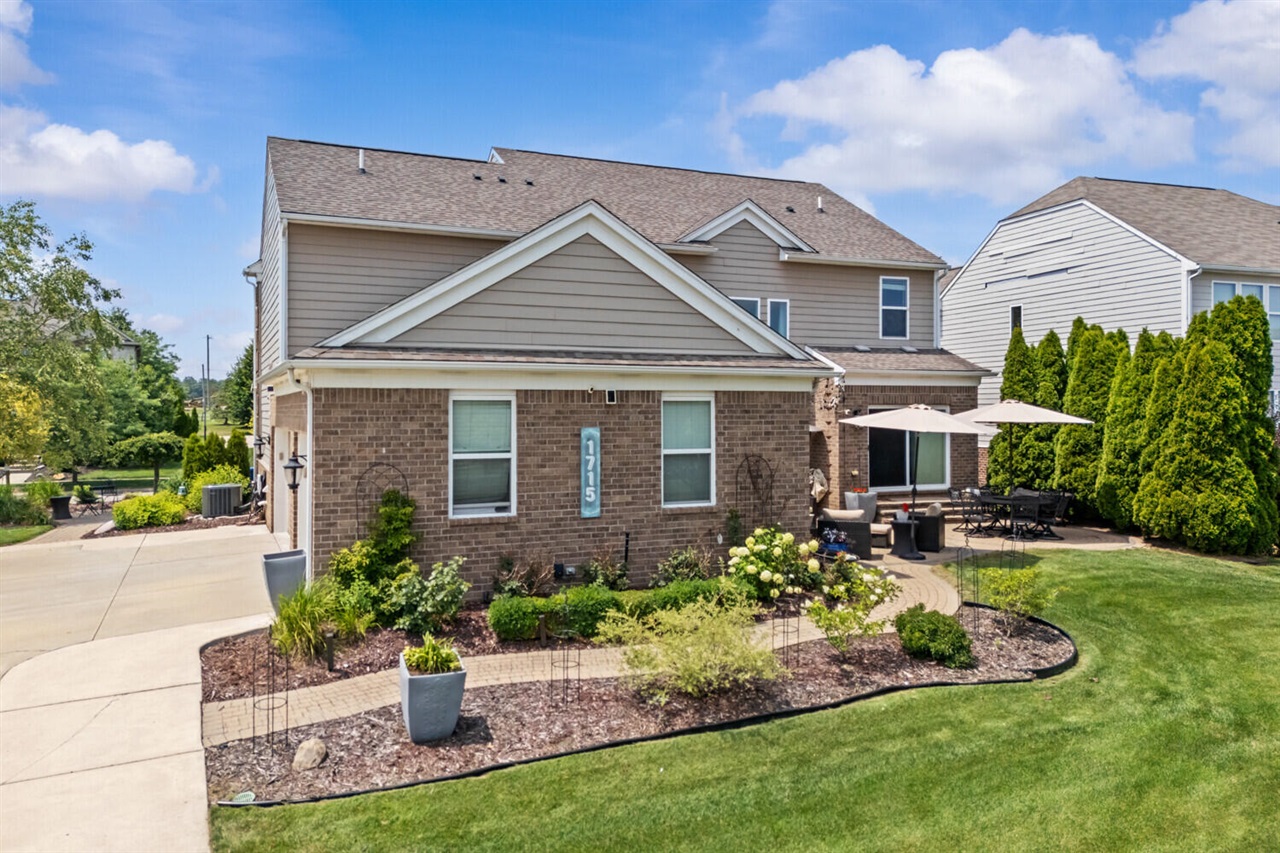 main property photo 52