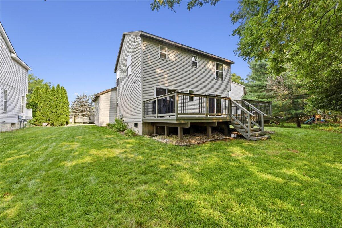 main property photo 29