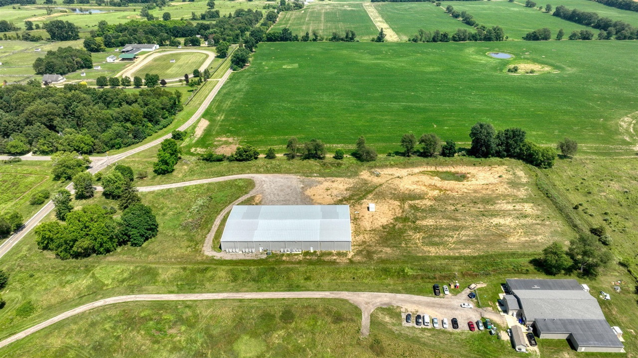 main property photo 43