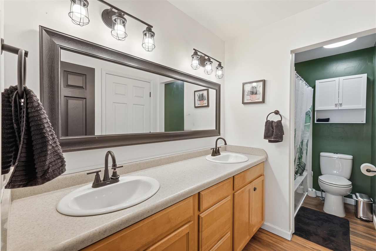 property viewer photo 14