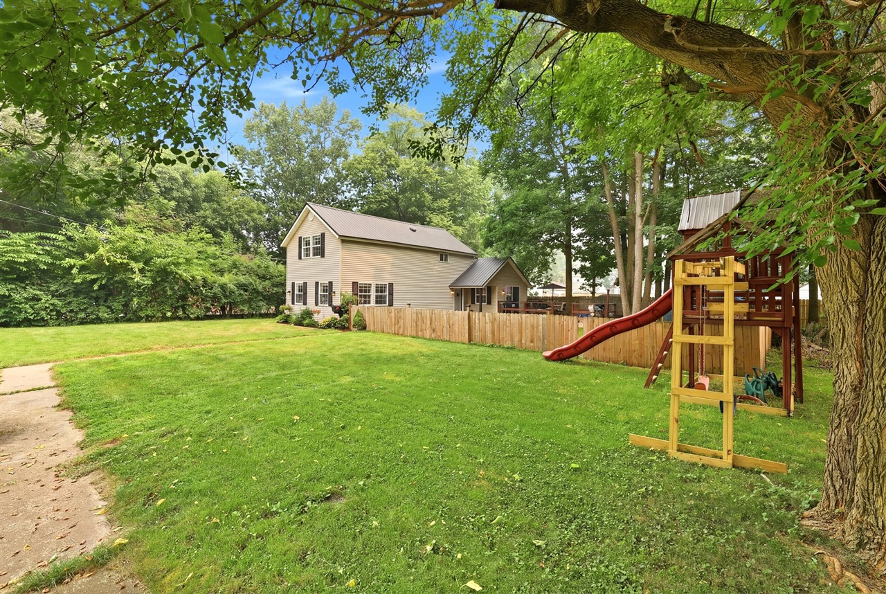 property viewer photo 23