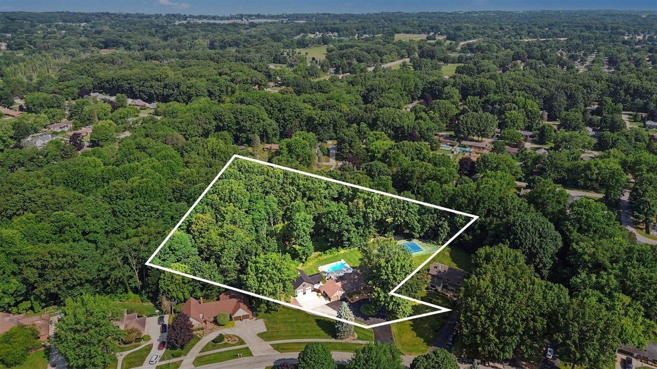main property photo 42