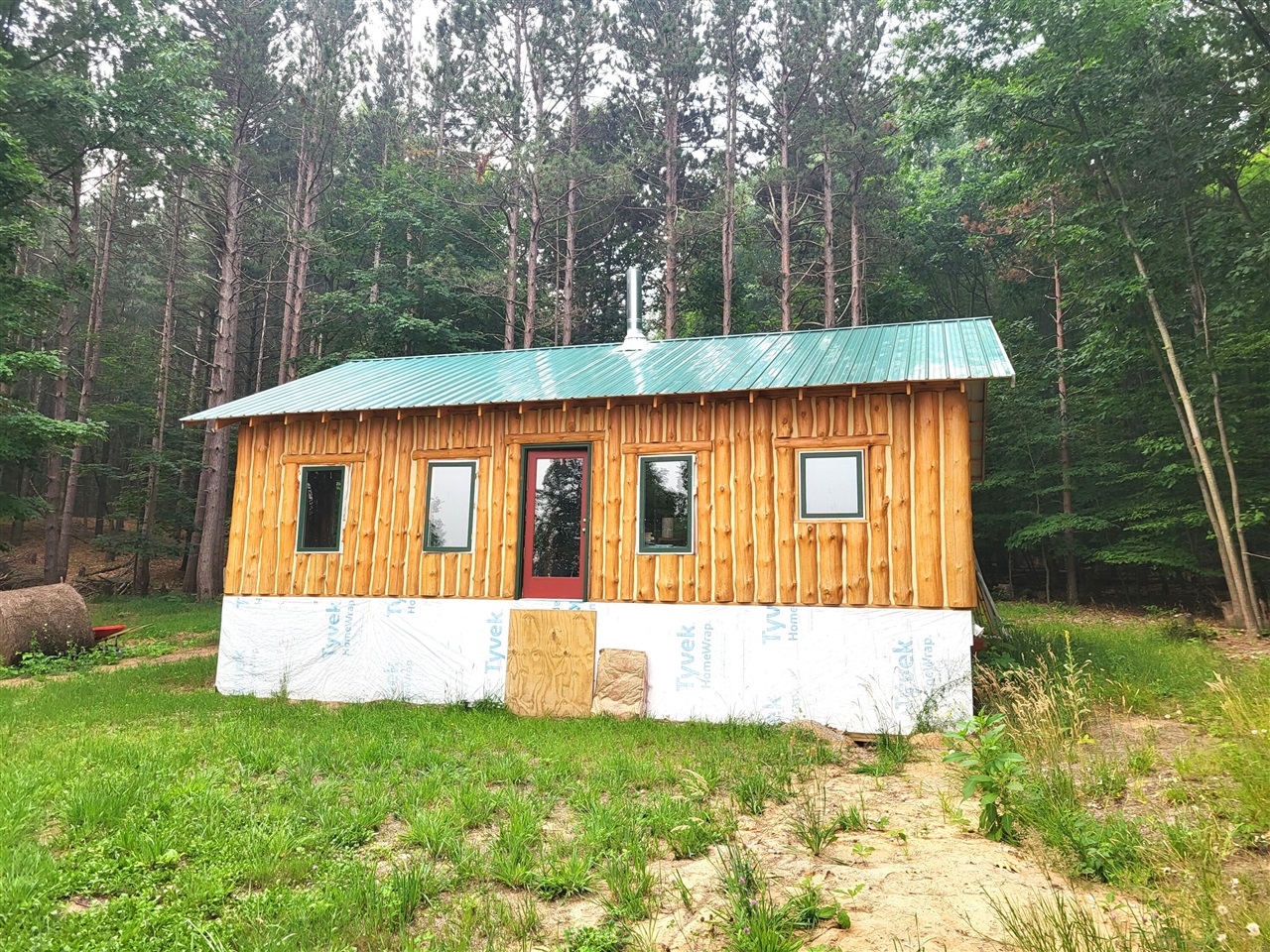 main property photo 11