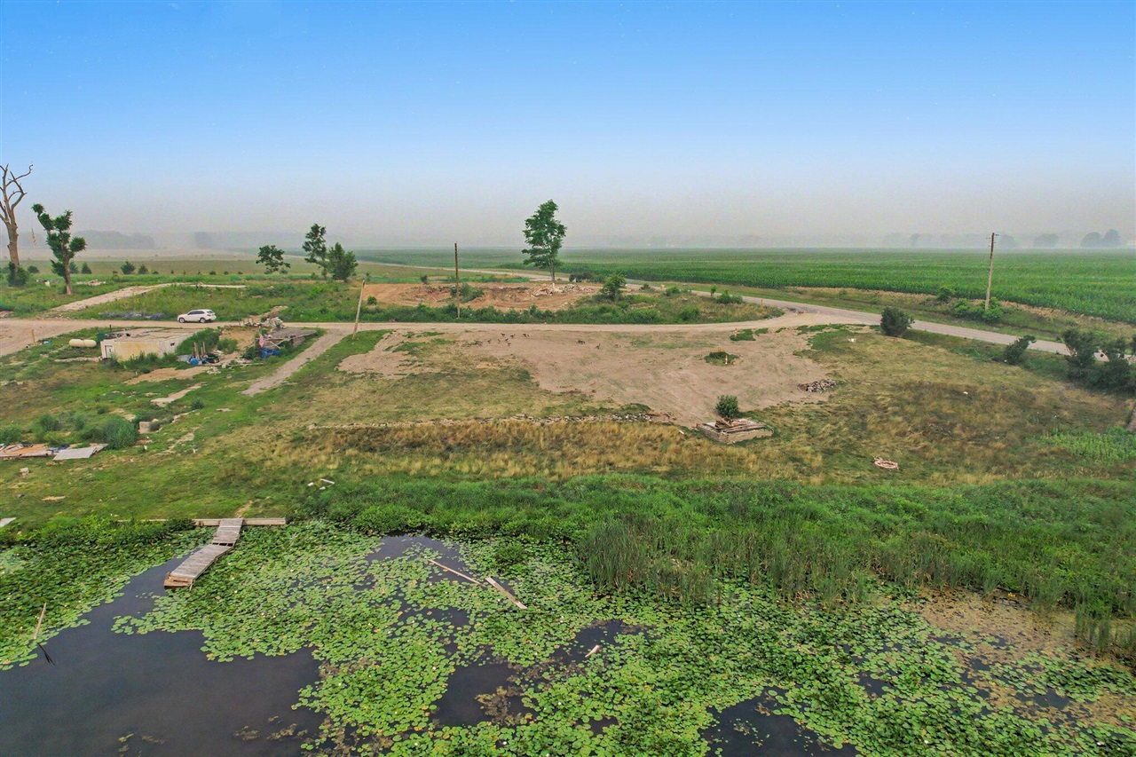 main property photo 13