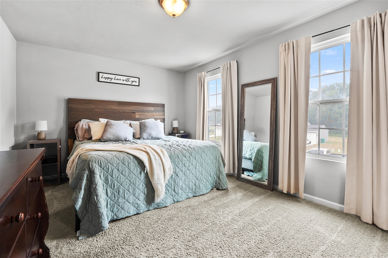 property viewer photo 17
