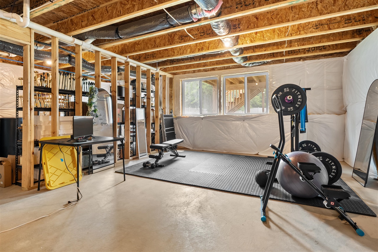 property viewer photo 25