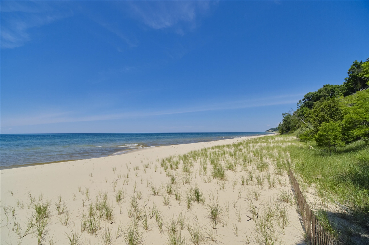 main property photo 57