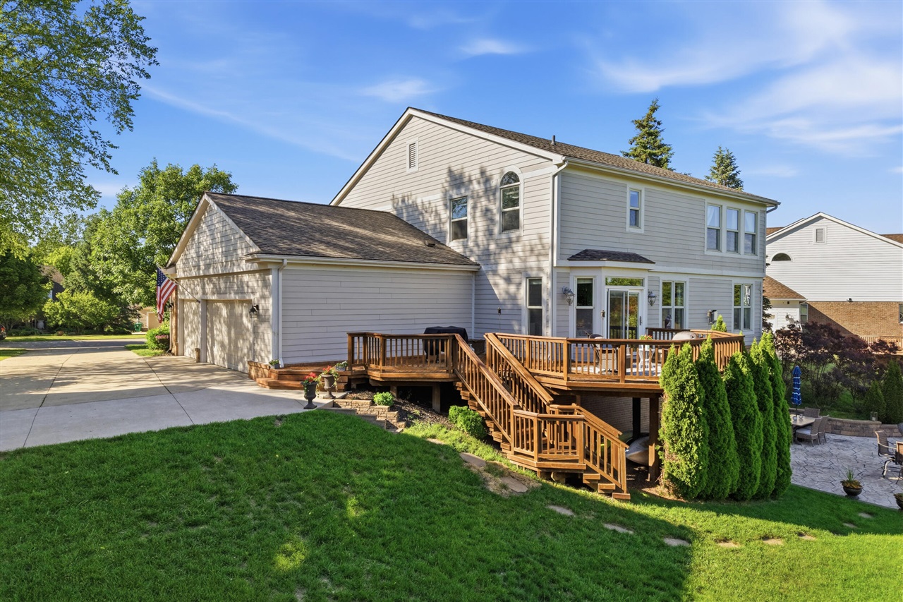 main property photo 43