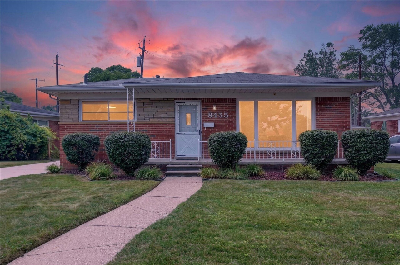property viewer photo 1