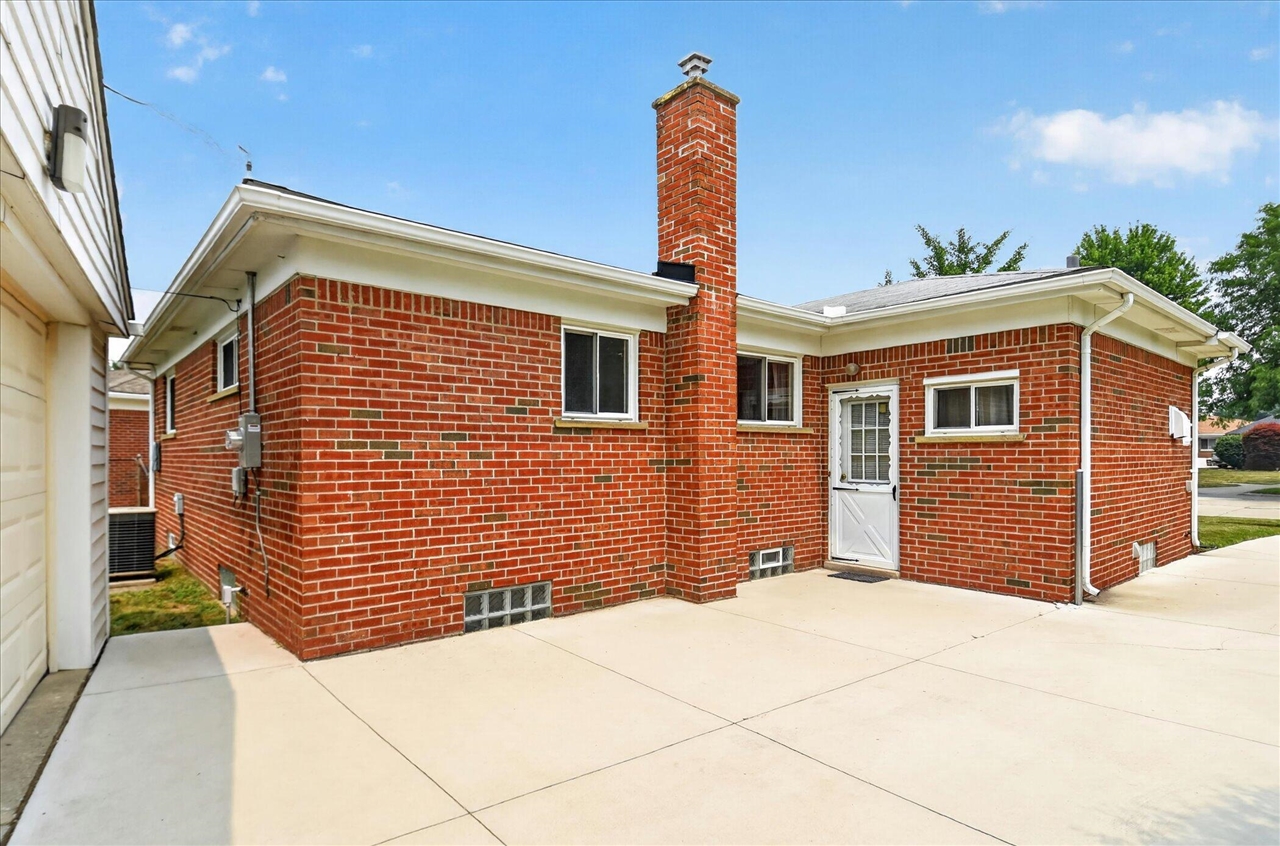 property viewer photo 21