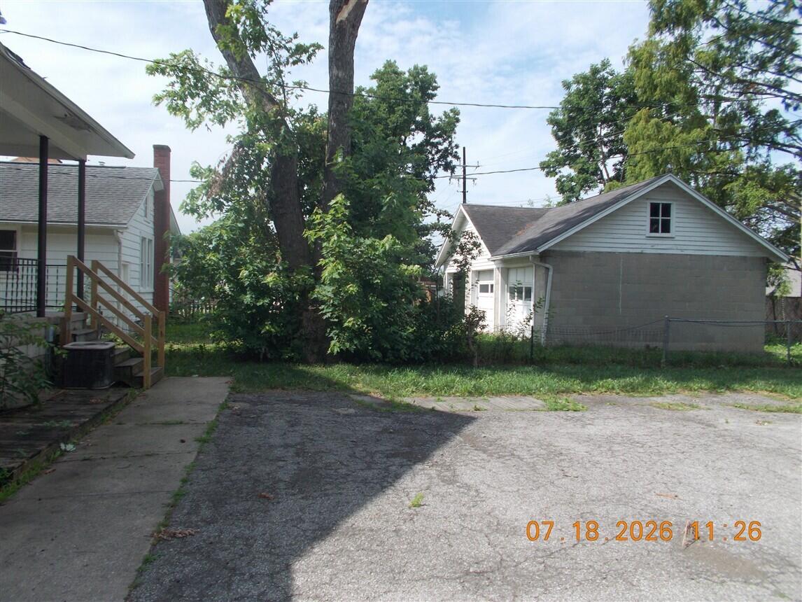 main property photo 4