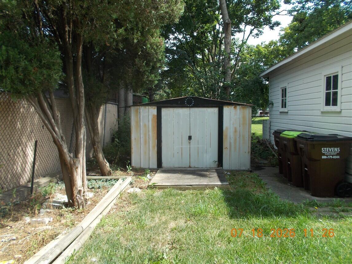 main property photo 6