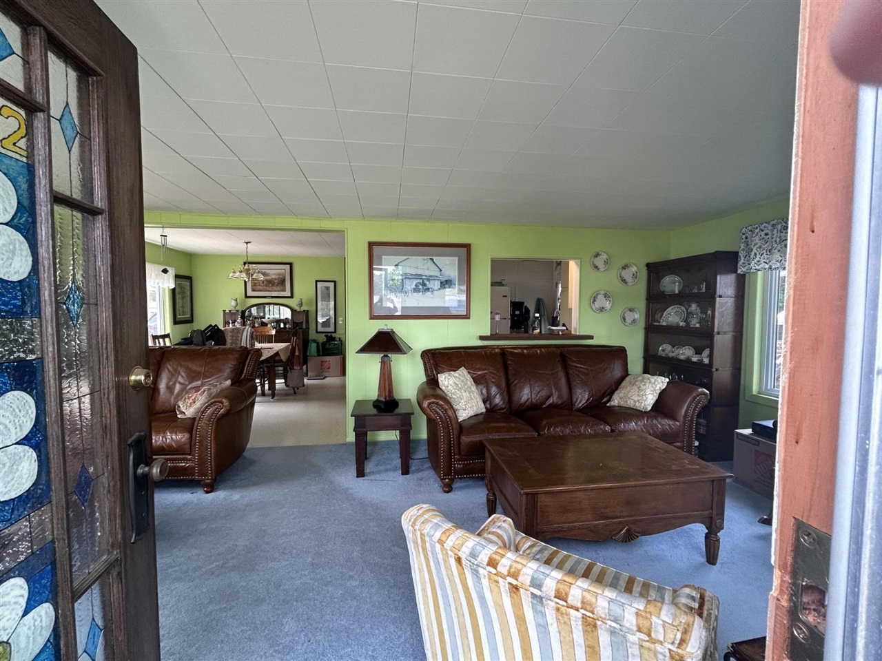 main property photo 9