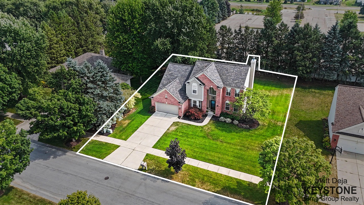 main property photo 29