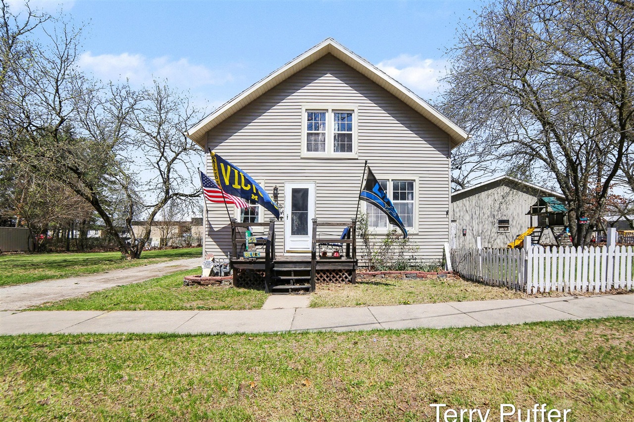 main property photo 1