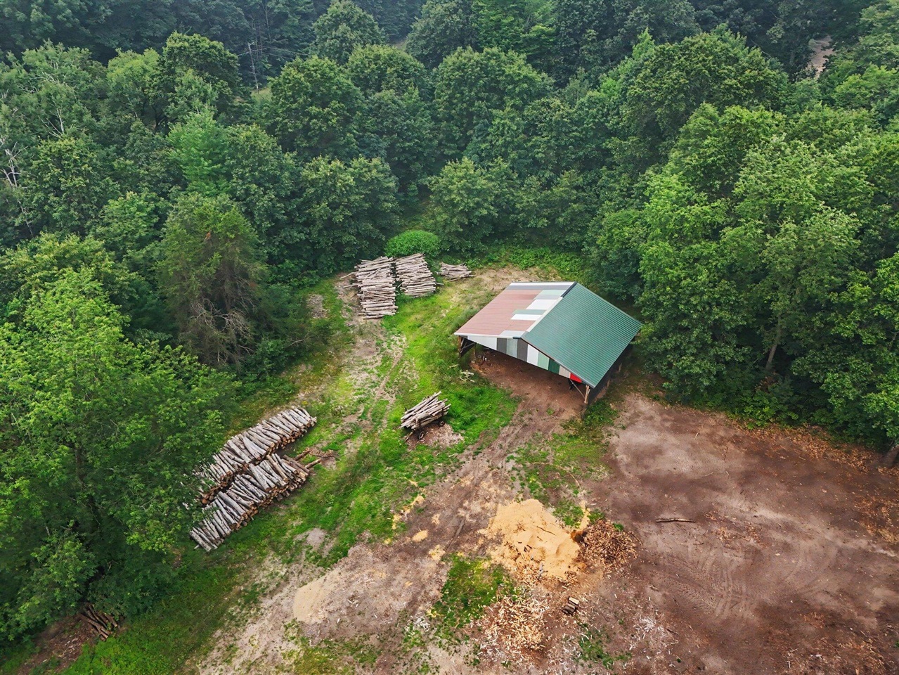main property photo 27