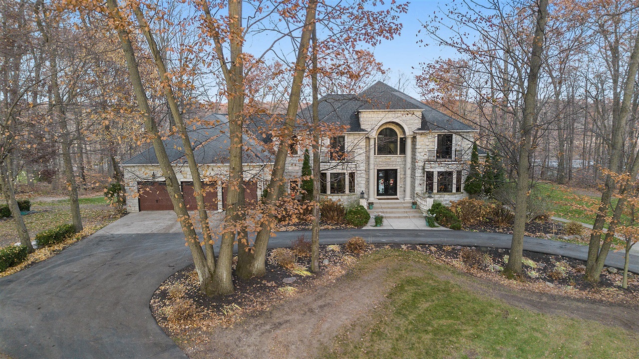 main property photo 59