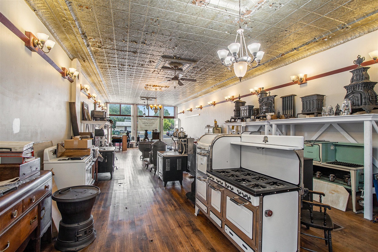 main property photo 22