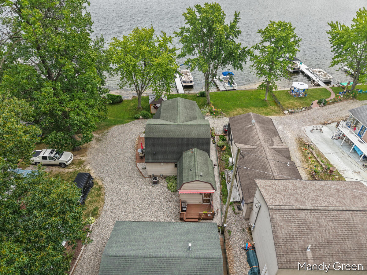 main property photo 35