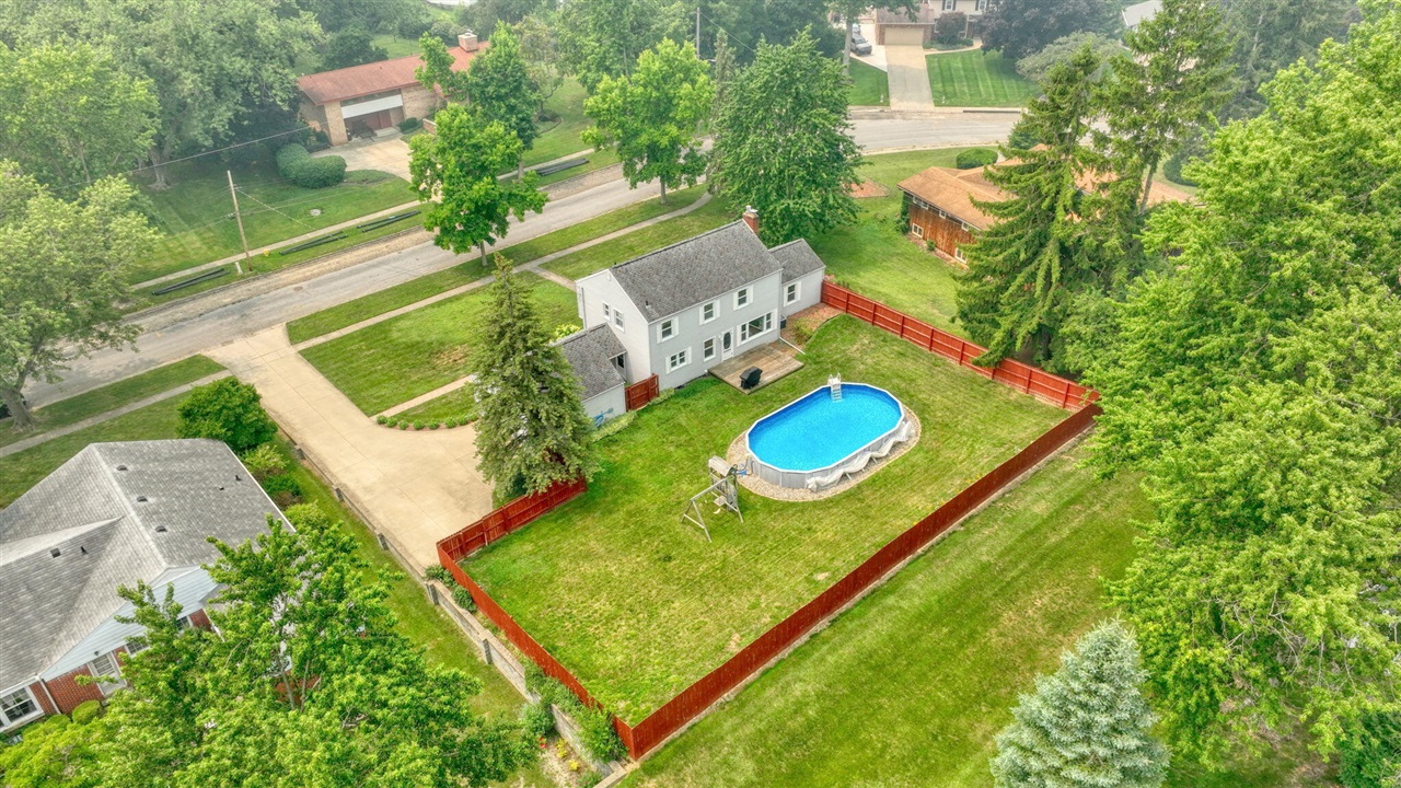 main property photo 52