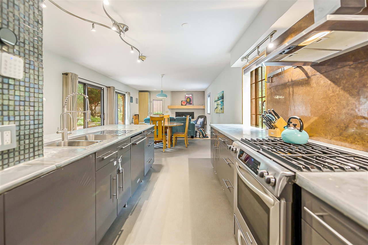 property viewer photo 30