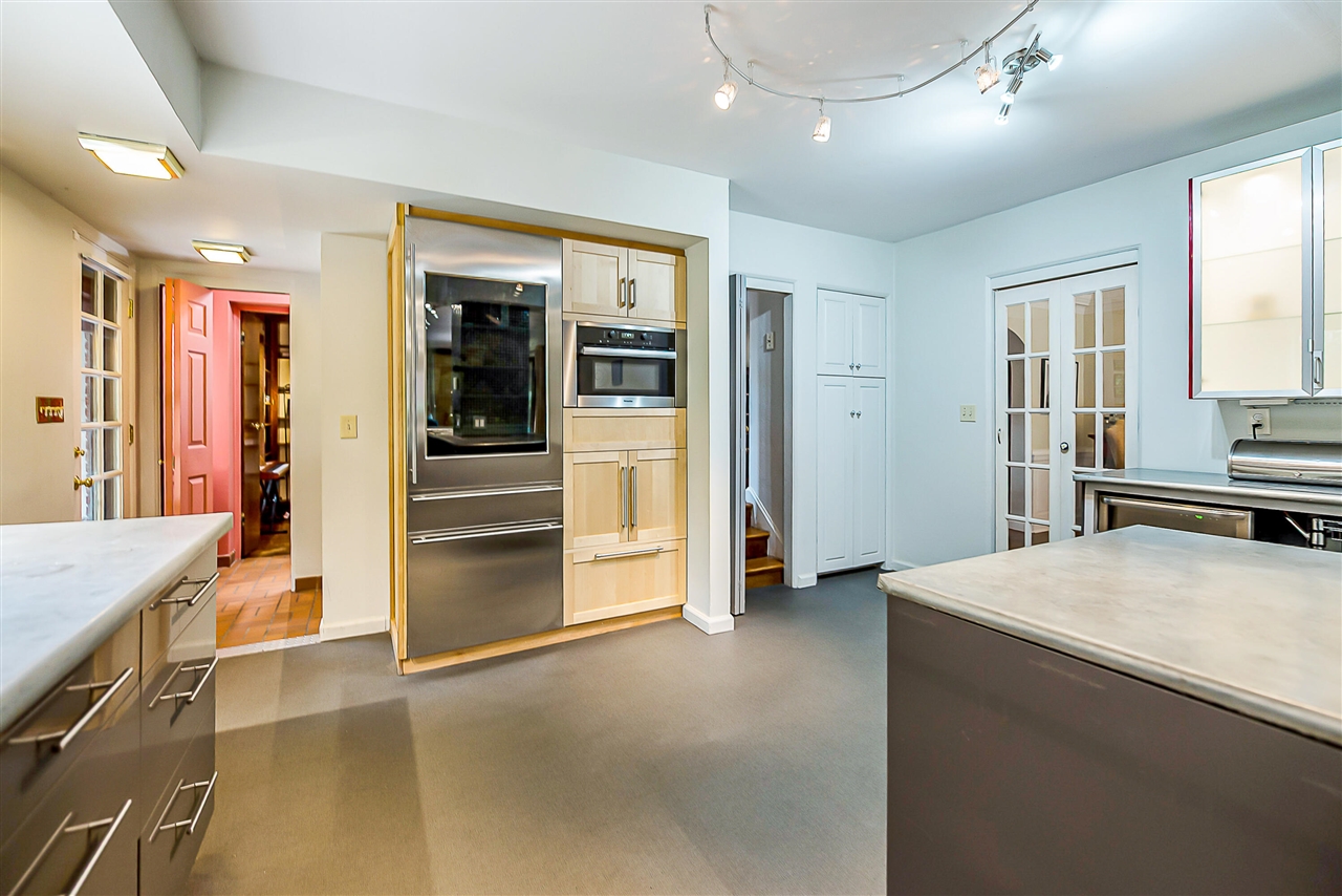 property viewer photo 33