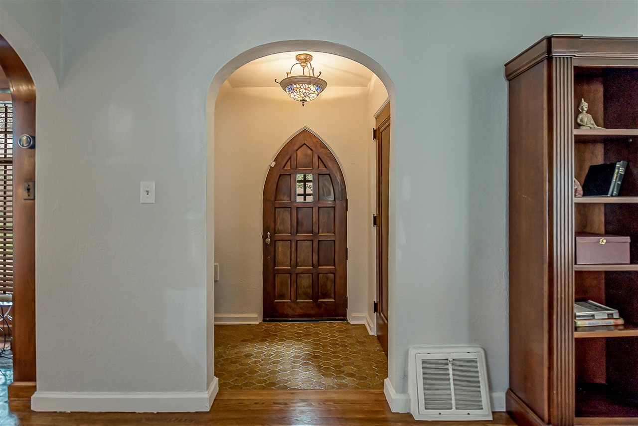 property viewer photo 5