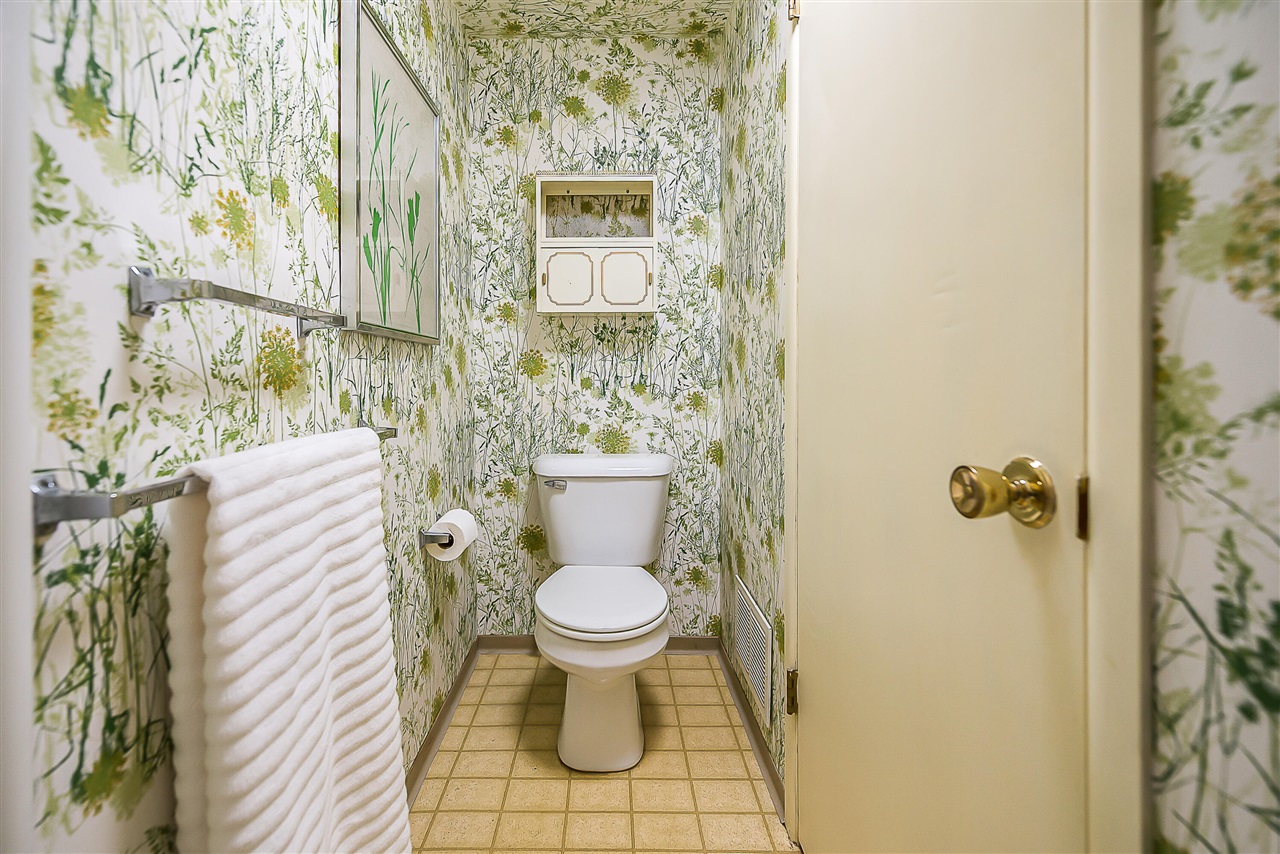 property viewer photo 79