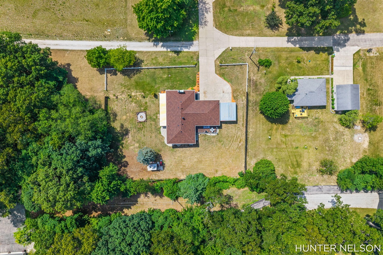 main property photo 53