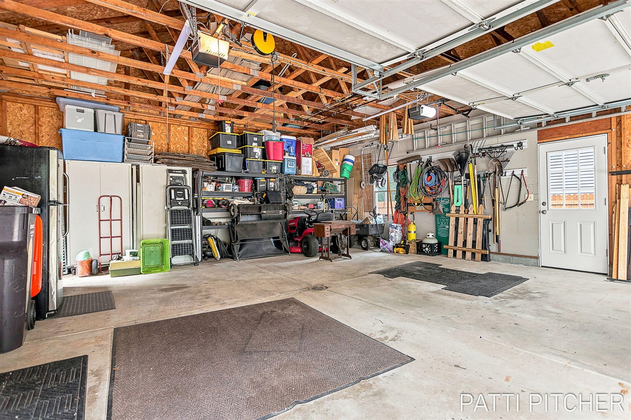 main property photo 59