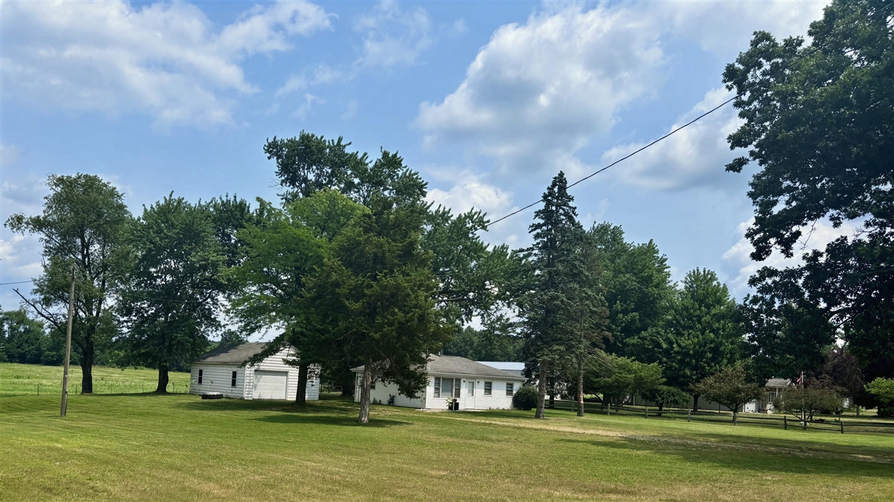 main property photo 14