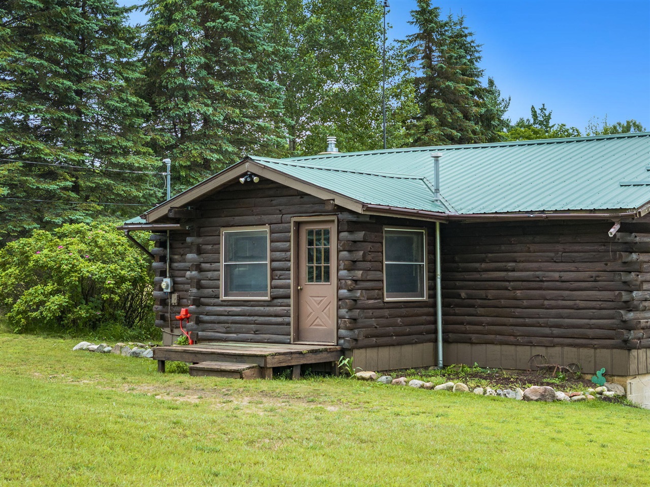main property photo 5