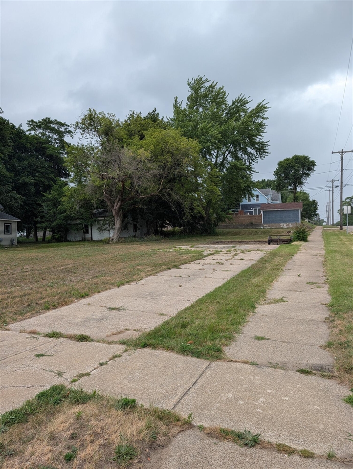 main property photo 4