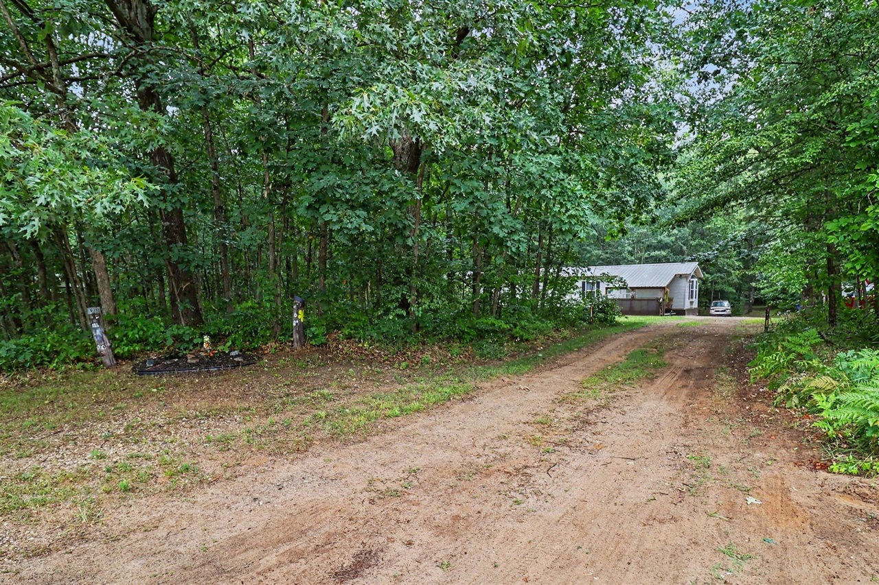 main property photo 23