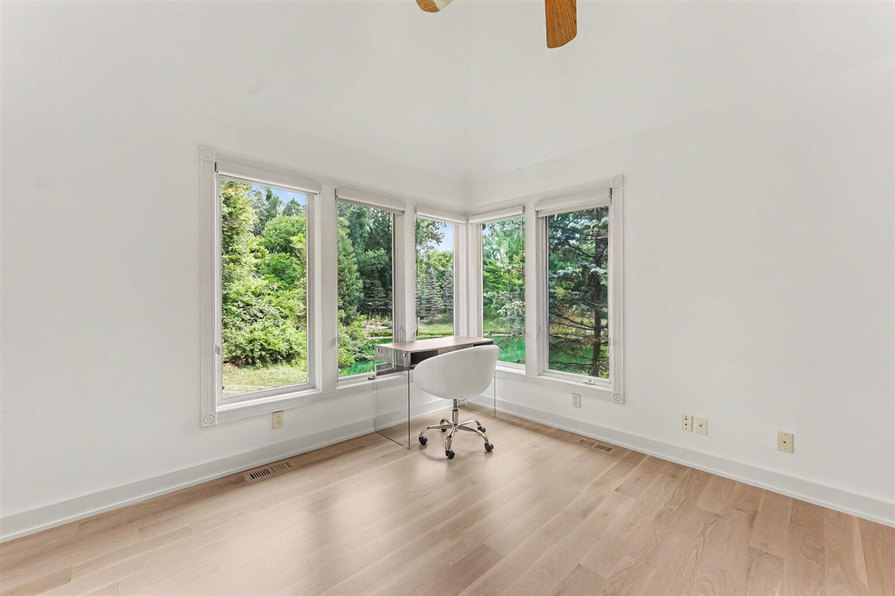 main property photo 72