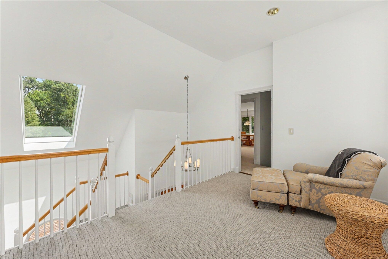 main property photo 75