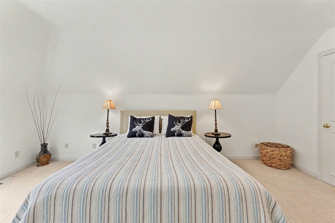 main property photo 91