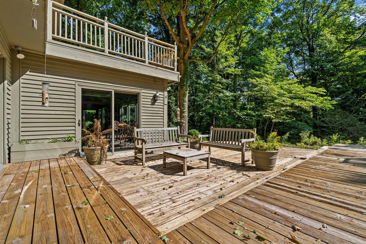main property photo 65