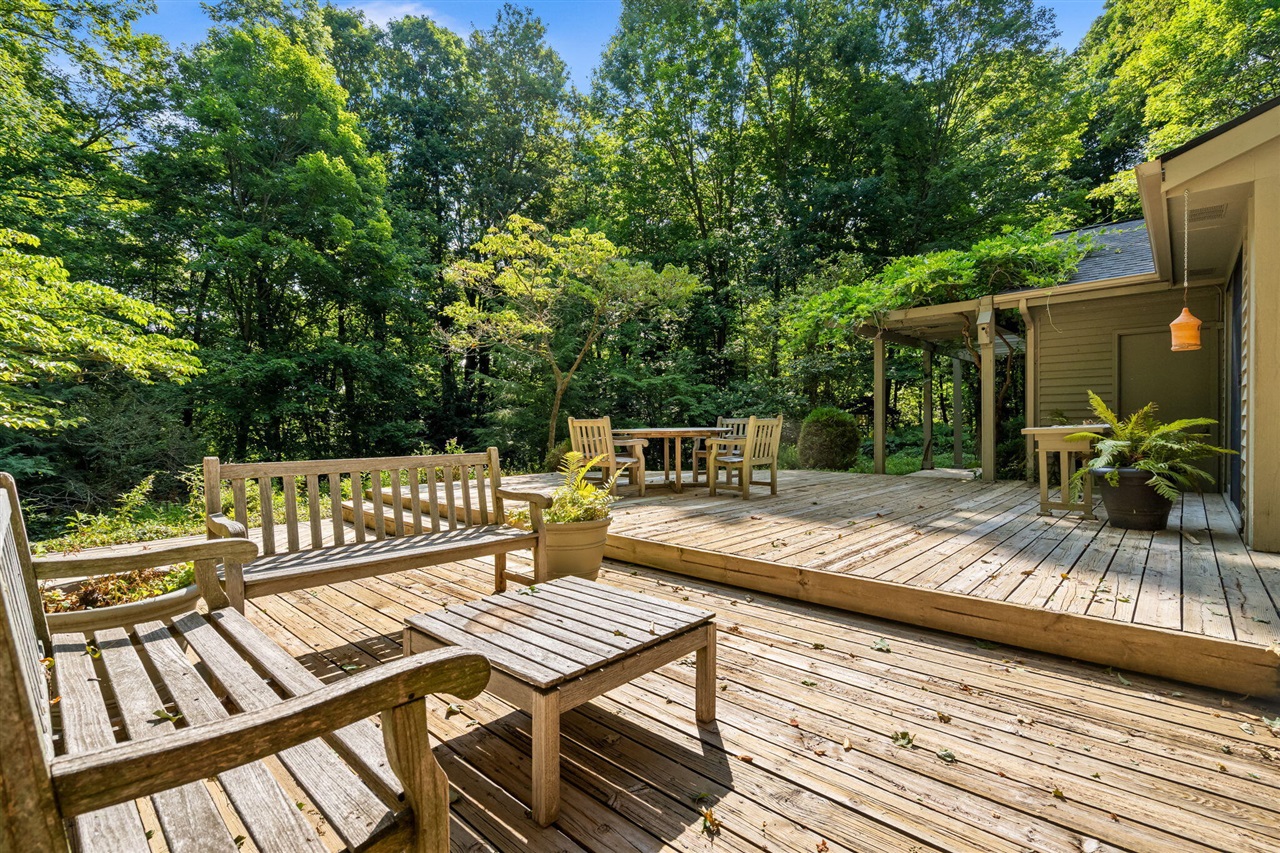 main property photo 68