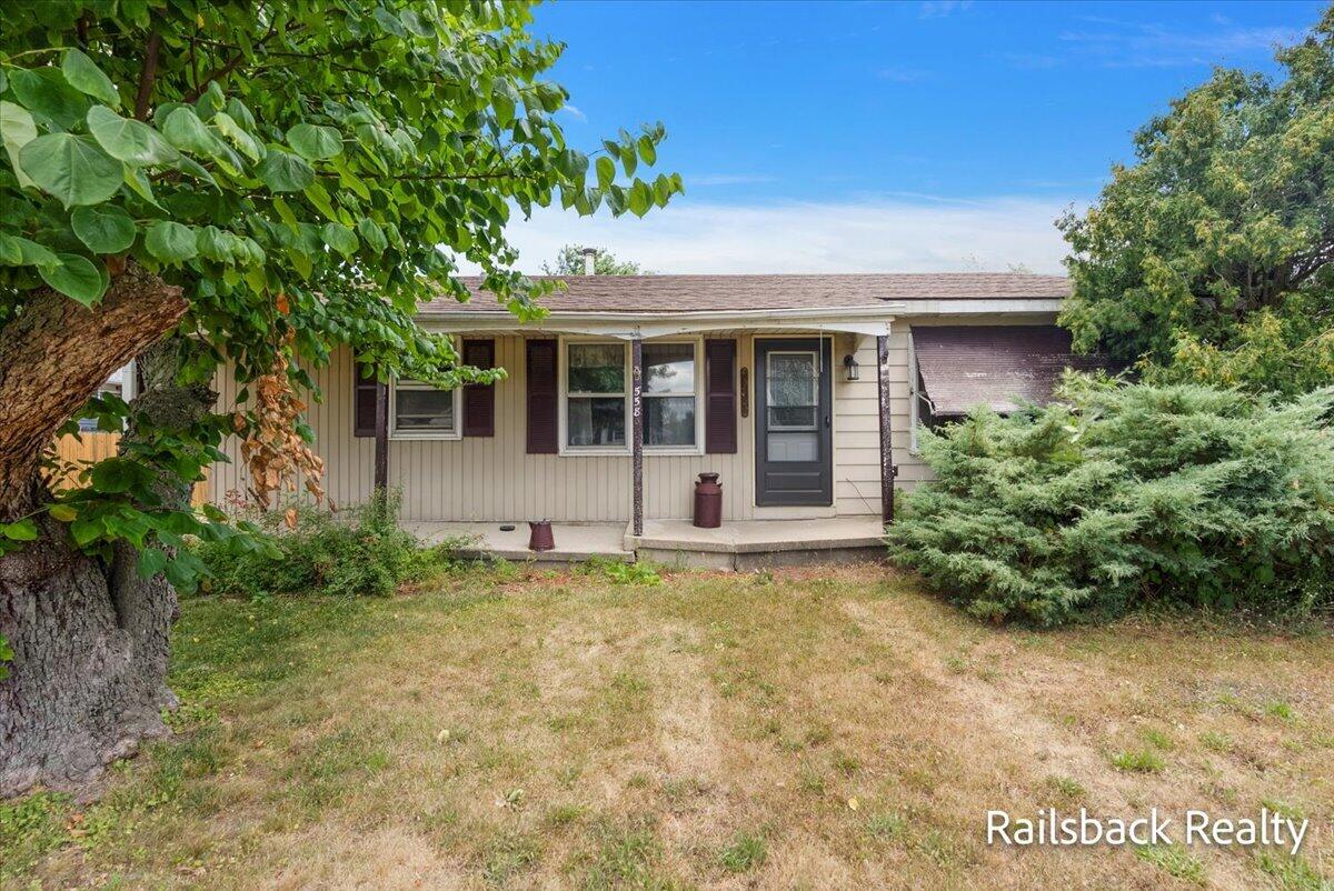 main property photo 1