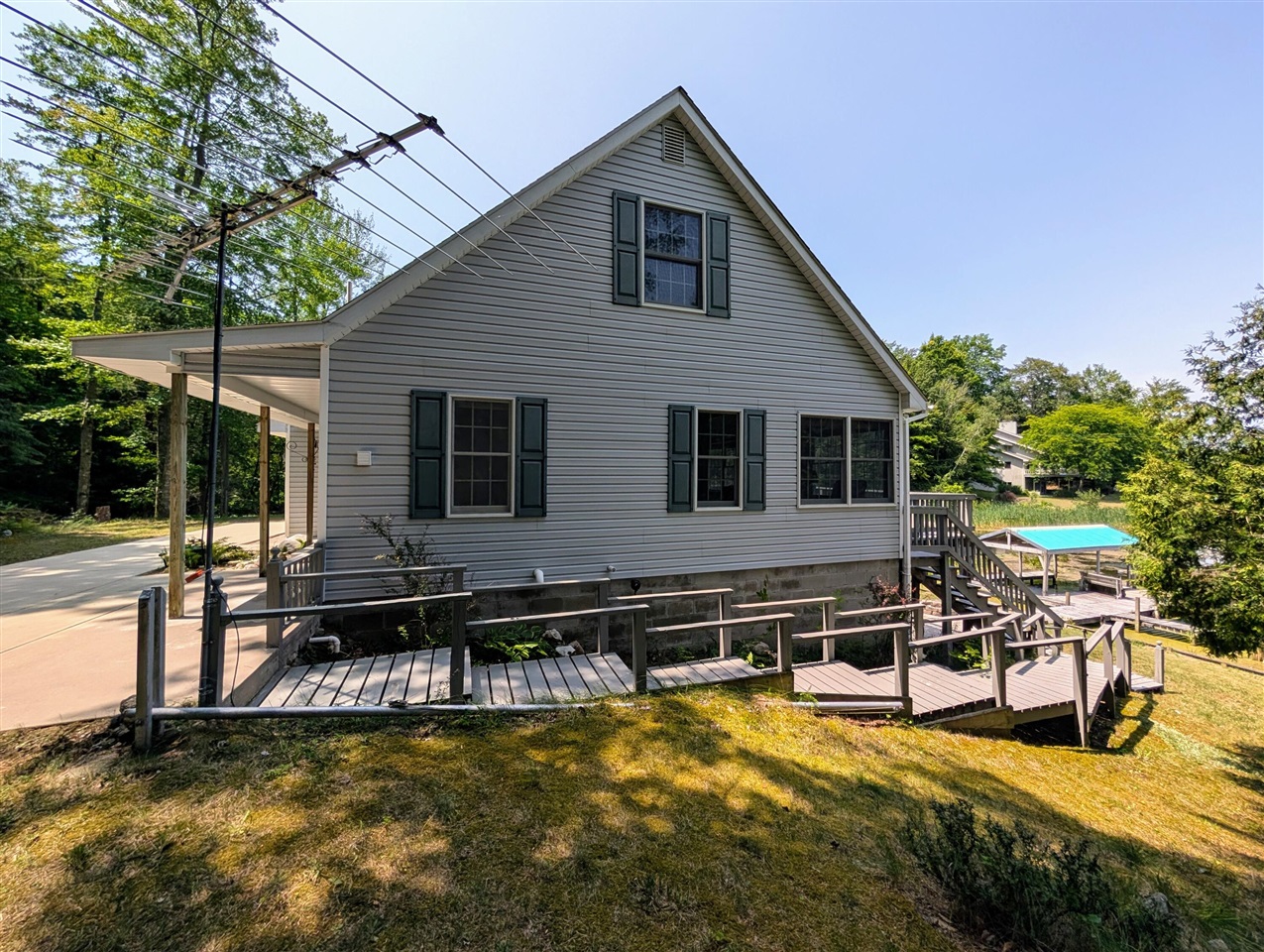 main property photo 7