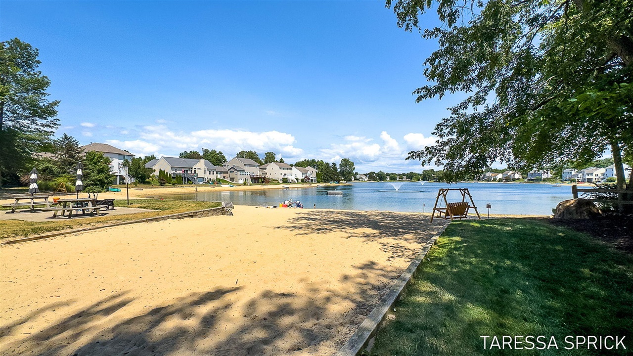 main property photo 49