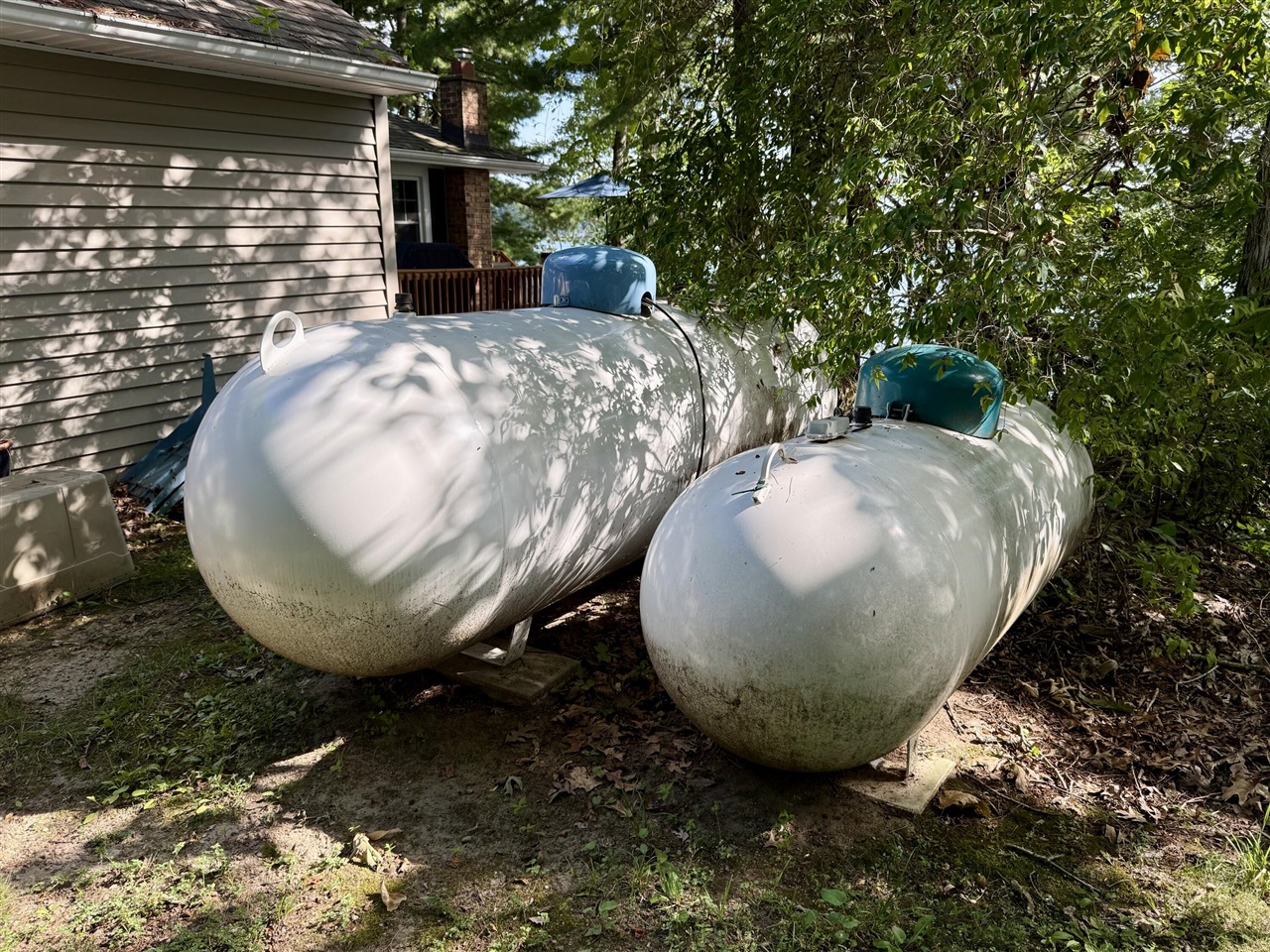 main property photo 38