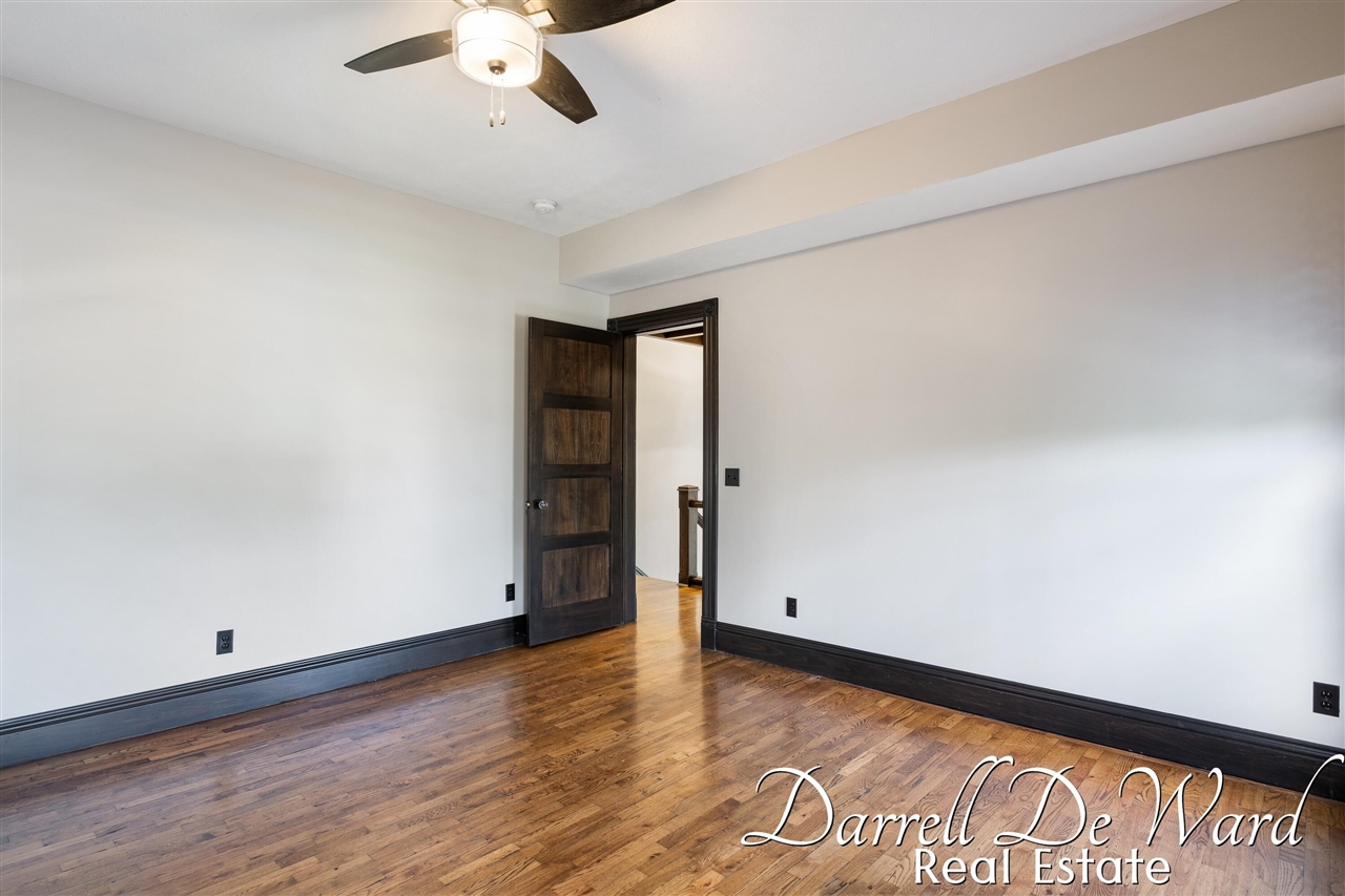 main property photo 61