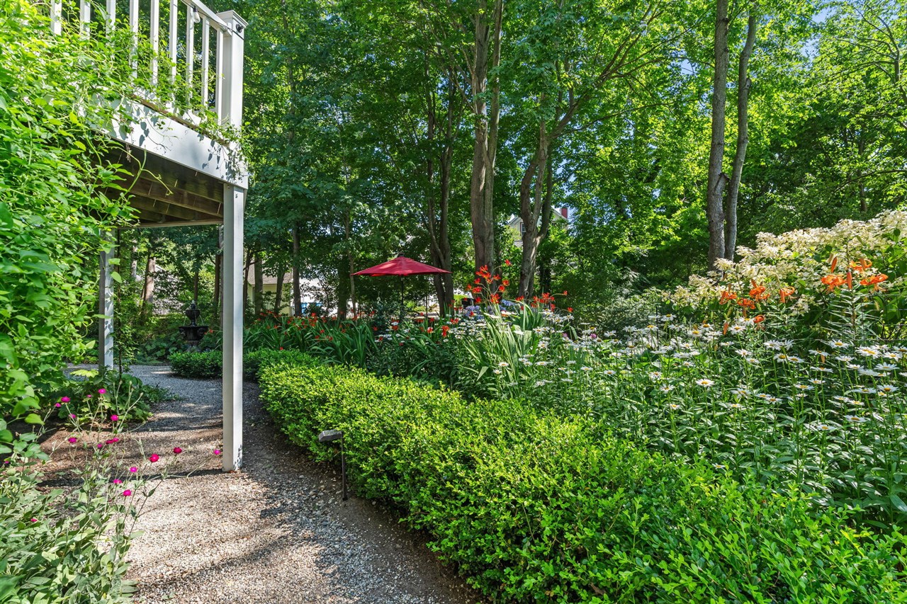 main property photo 61