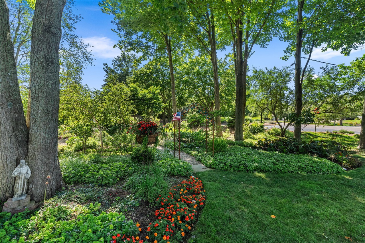 main property photo 64