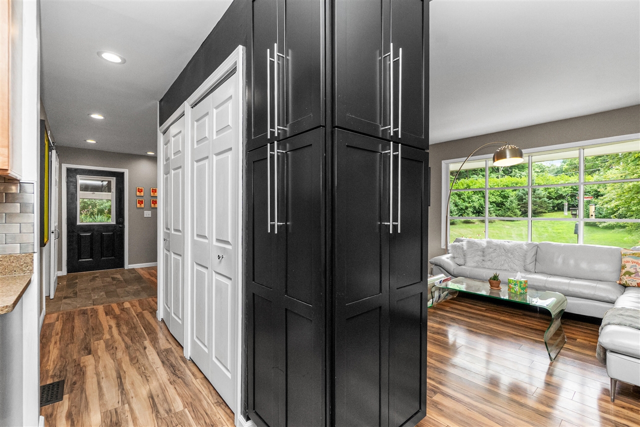 property viewer photo 32