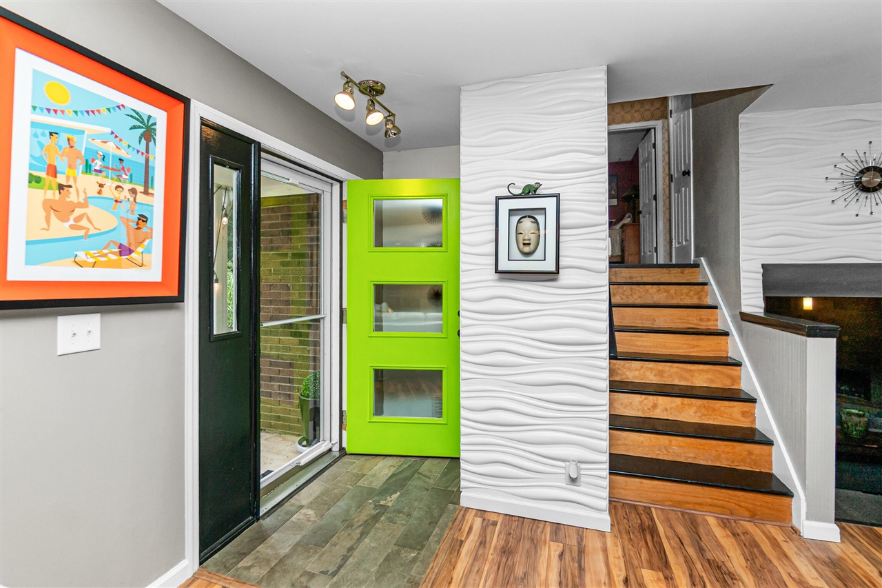 property viewer photo 50