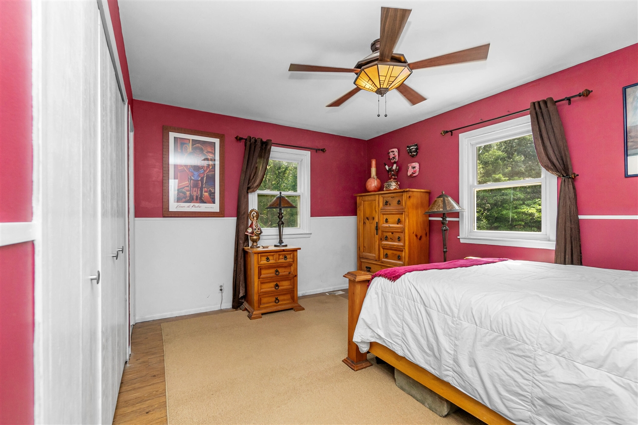 property viewer photo 63